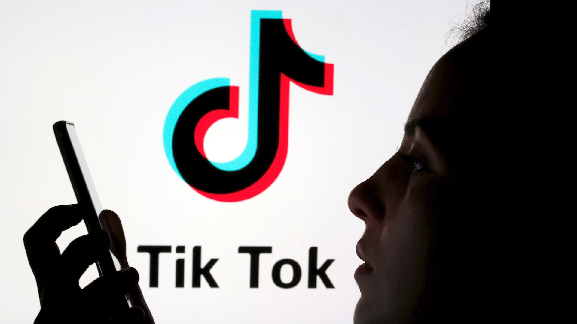 TikTok日活用户数量骤降至8220万，背后的原因与挑战_全面解释落实