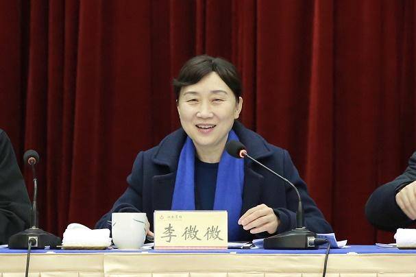 正部级官员李微微被逮捕，深度解读事件背后的问题_逐步落实和执行