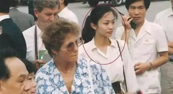 泰国总理发视频感谢中国女保镖，中泰友谊的见证与深化_反馈意见和建议