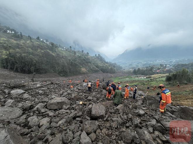 山体滑坡导致29人失联，救援行动与反思_反馈实施和执行力