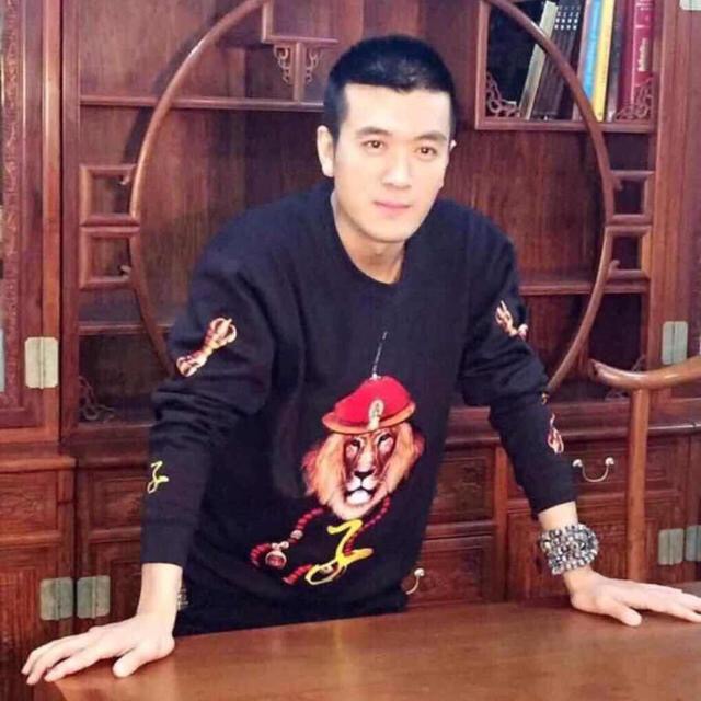 杨子，孤独的情人节快乐_精密解答