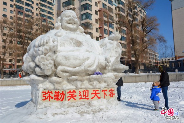 雪雕师震撼雕刻，高达六米的哪吒传奇！揭秘背后的故事与挑战_知识解答