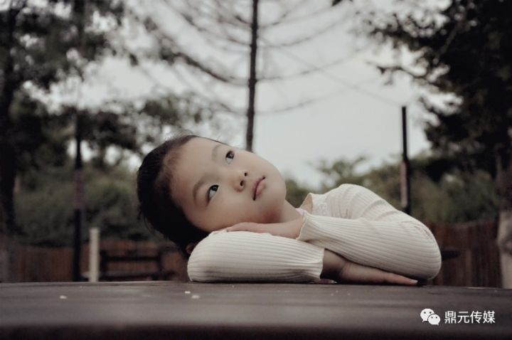 别让休假耻感绑架孩子，新时代家庭教育呼唤合理休息！_反馈总结和评估