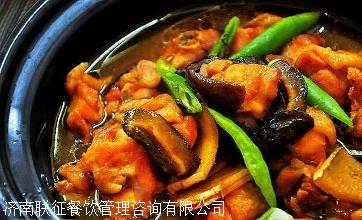 杨铭宇黄焖鸡惊现乱象，卖剩菜给顾客，食品安全何在？_精密解答