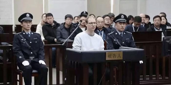 中国铁腕打击毒贩，四名加拿大籍毒枭死刑背后的正义风暴_反馈调整和优化