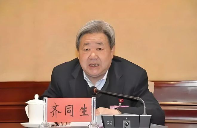 震撼！72岁正部级高官被决定逮捕，反腐风暴不留死角_反馈结果和分析